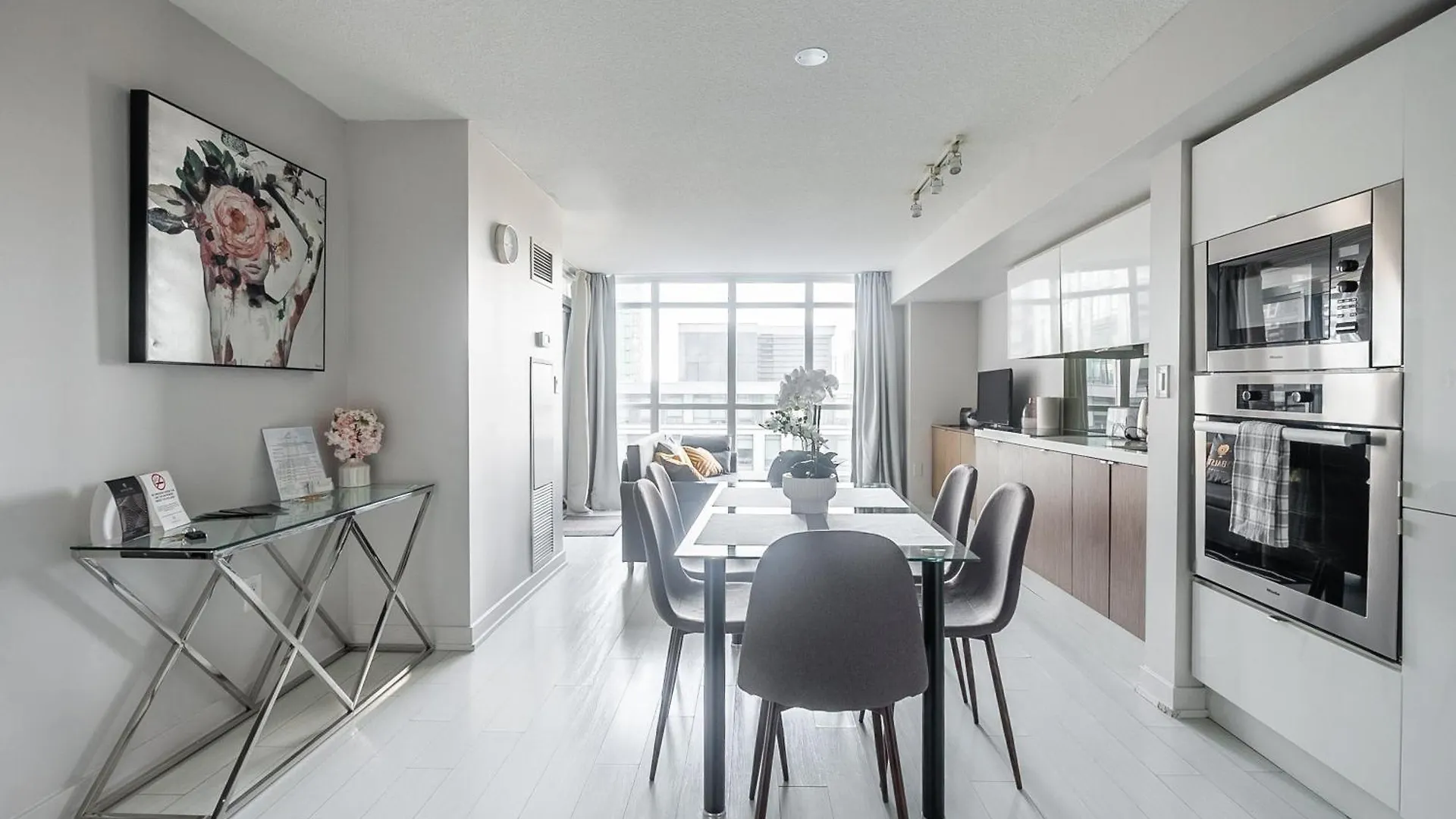 Globalstay Fabulous Toronto Condo 0*,