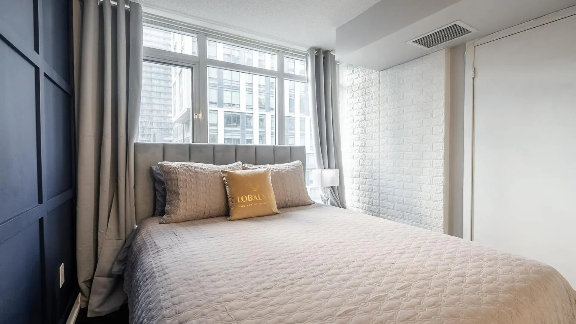 Globalstay Fabulous Toronto Condo 0*,  Canada